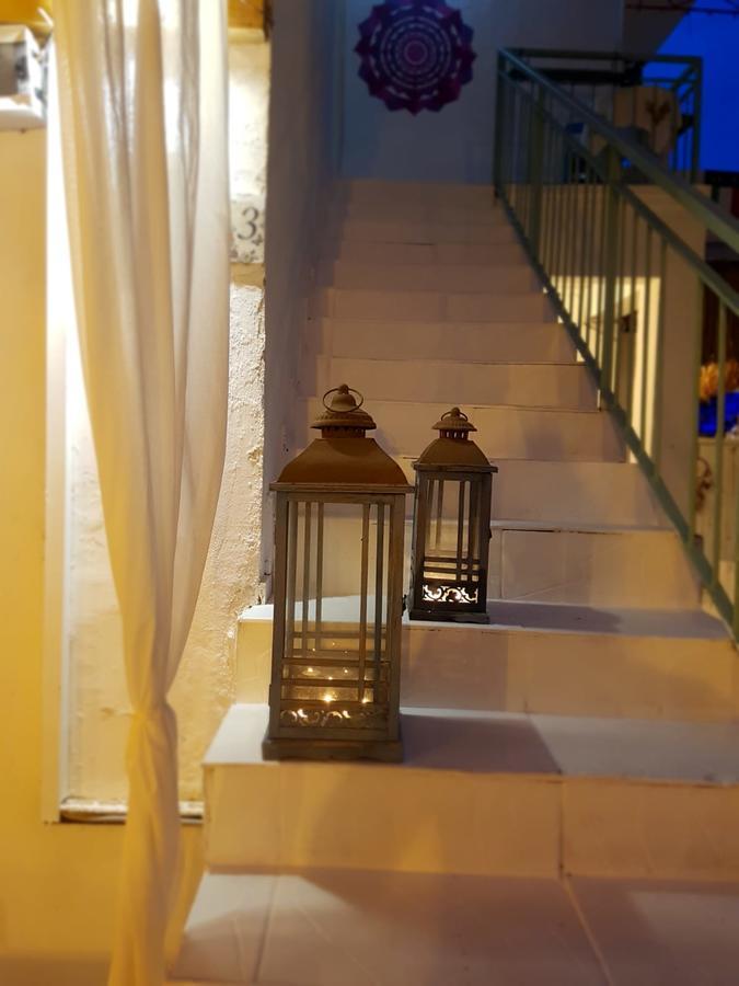 Fullmoon Rooms Cesme Кешме Экстерьер фото